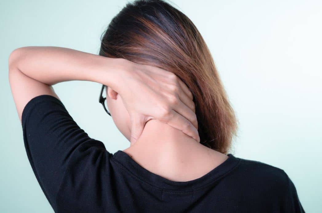 Knead Away Your Migraines: Exploring the Benefits of Therapeutic Neck Massage
